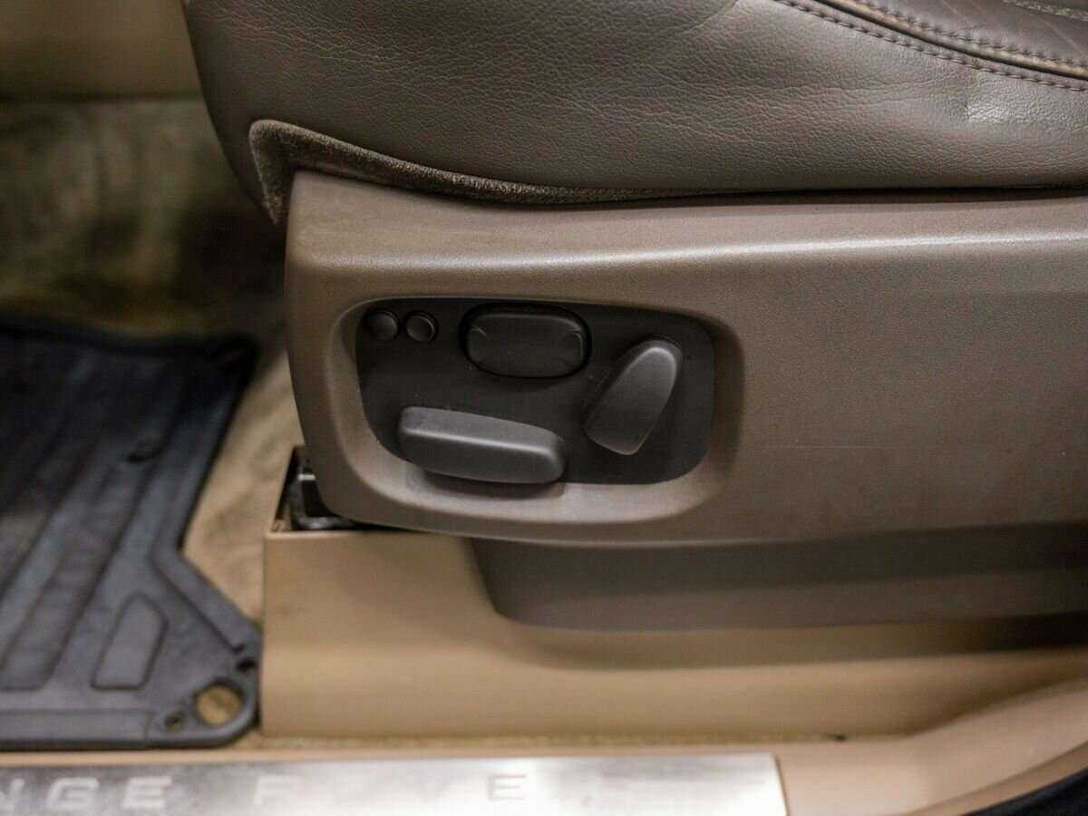 Land Rover Range Rover Sport, 2010 Фото №18