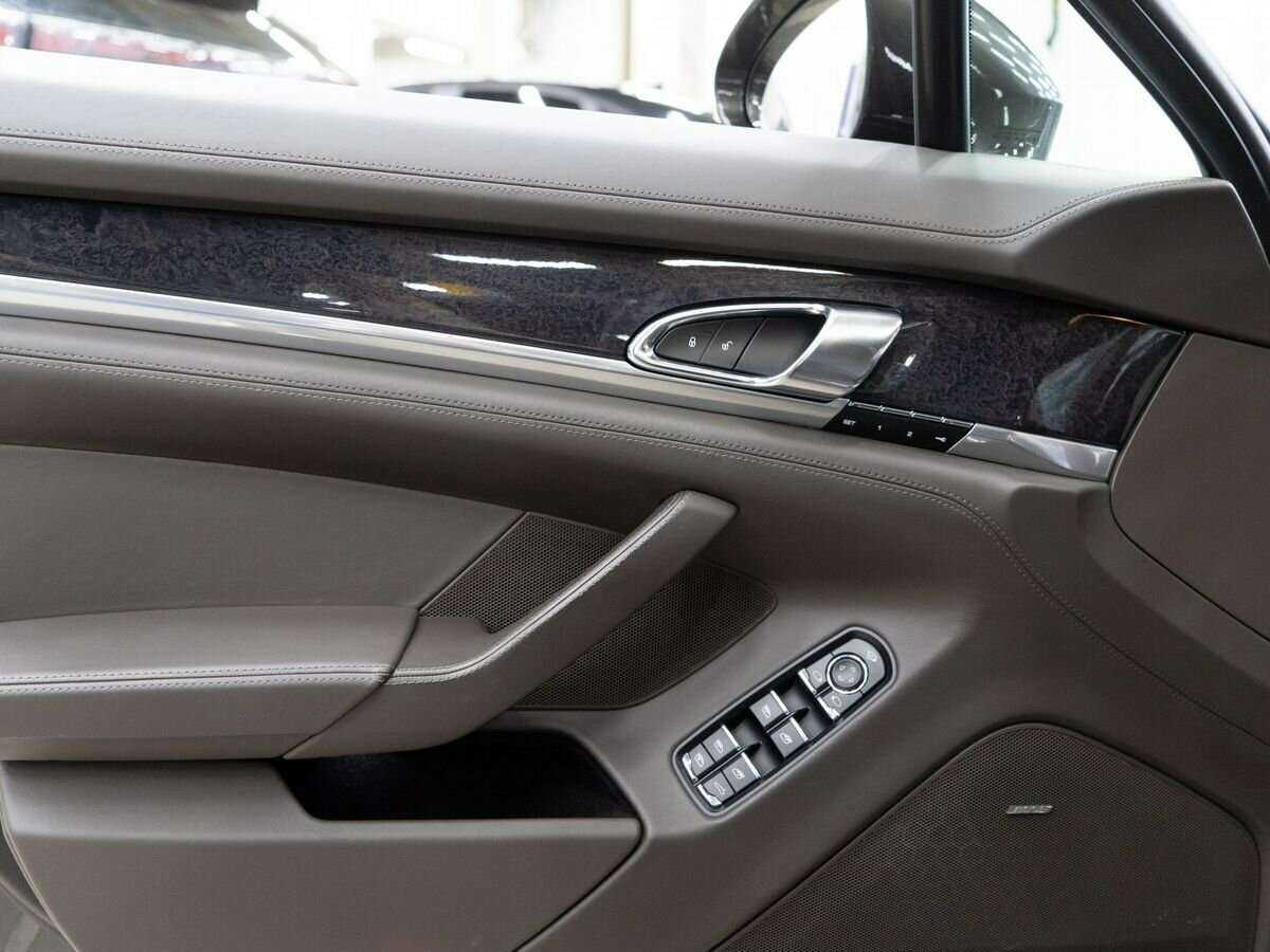 Porsche Panamera 4S, 2015 Фото №17