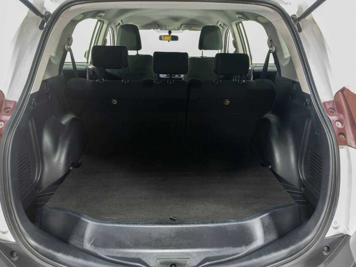 Toyota RAV4, 2013 Фото №23