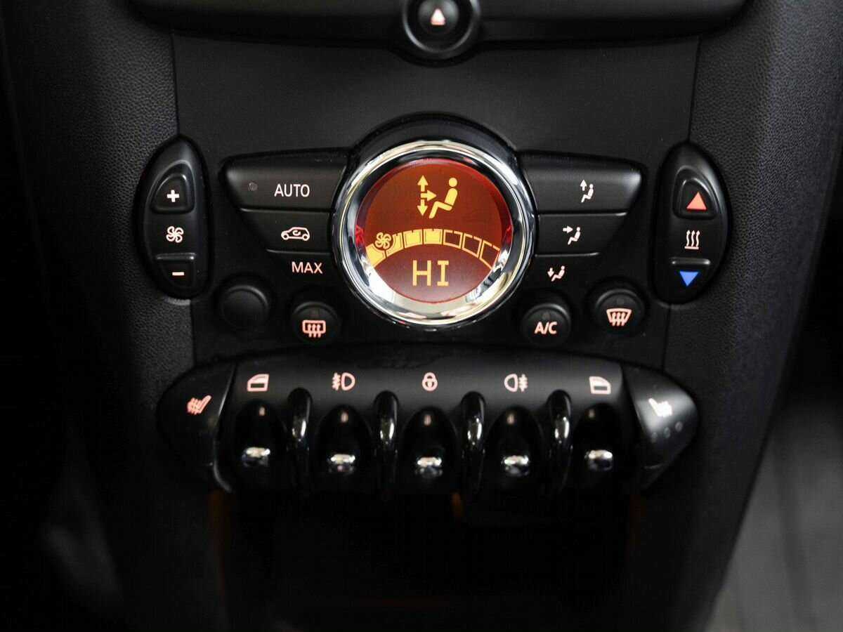 Mini Hatch Cooper, 2013 Фото №21