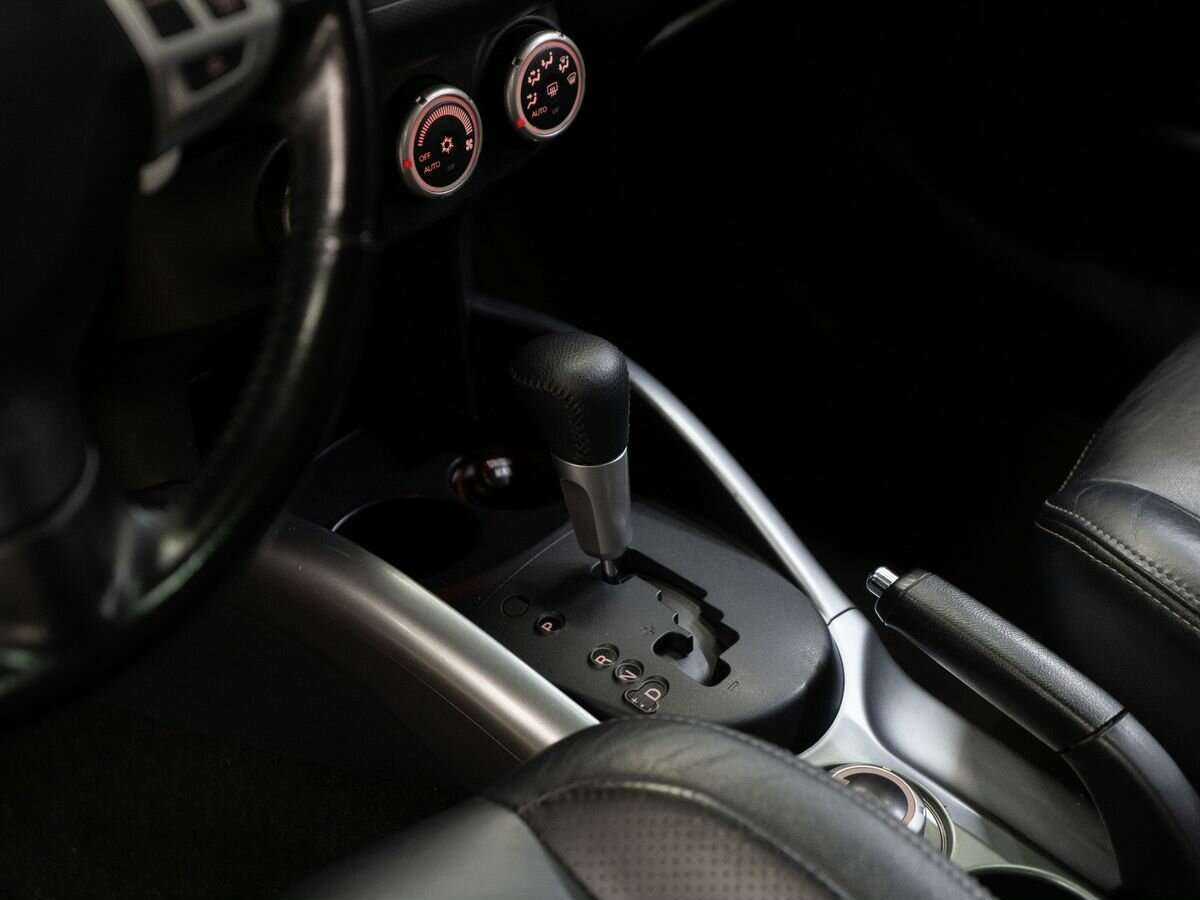 Mitsubishi Outlander, 2007 Фото №10