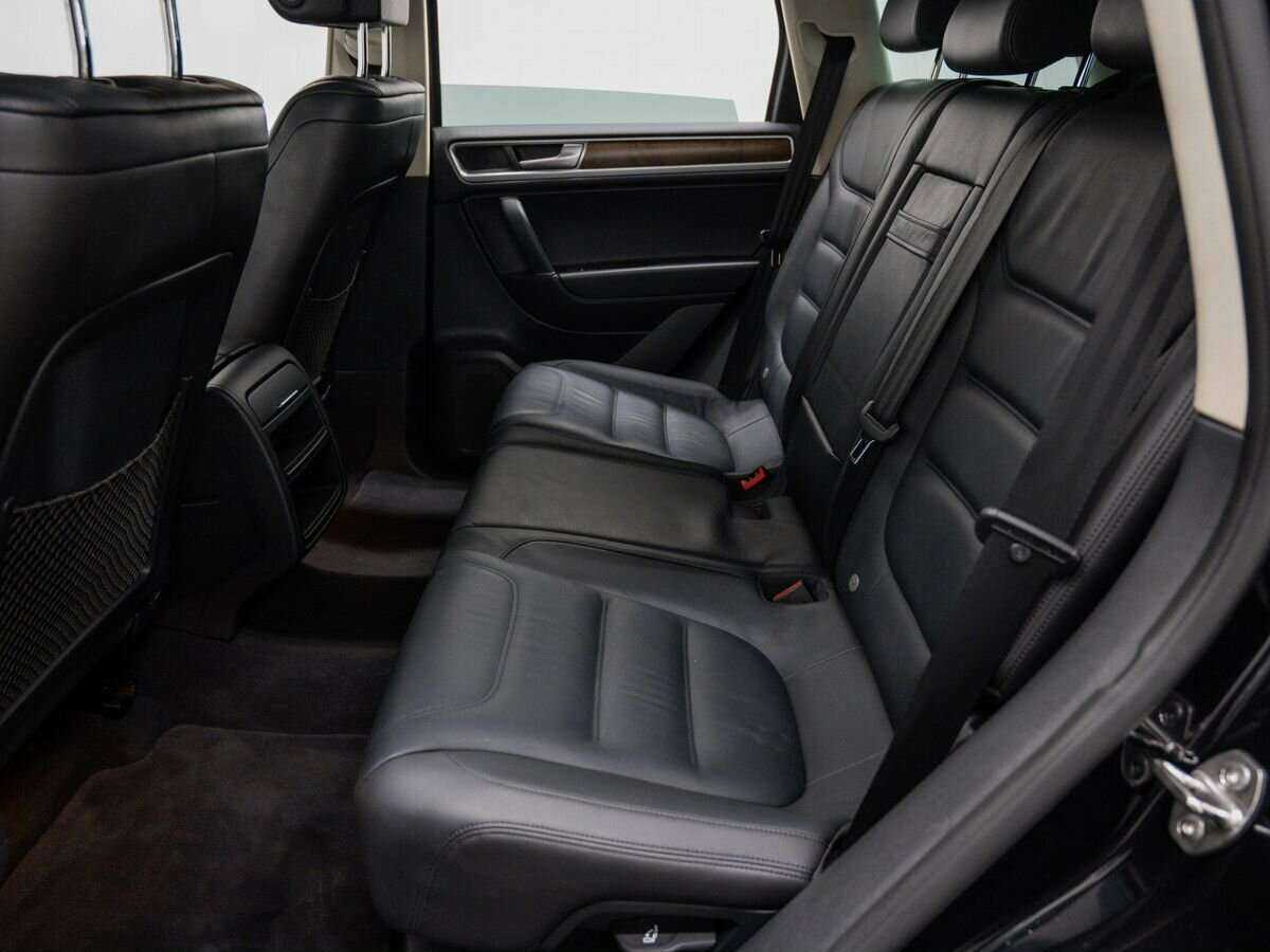 Volkswagen Touareg, 2015 Фото №12