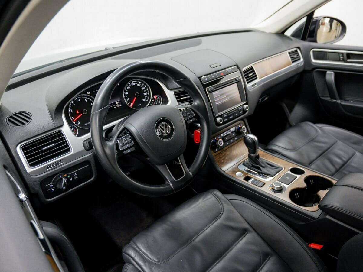 Volkswagen Touareg, 2015 Фото №13