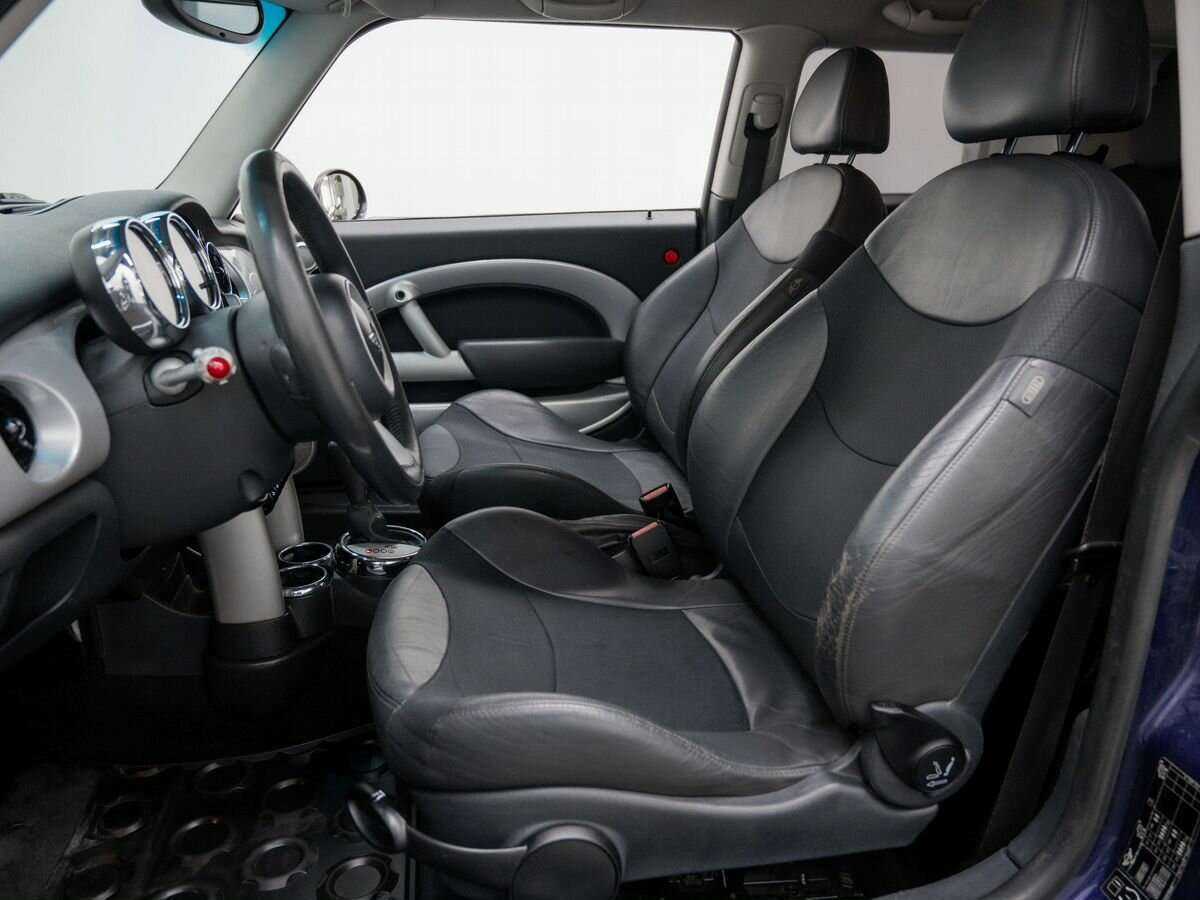 Mini Hatch Cooper, 2005 Фото №12