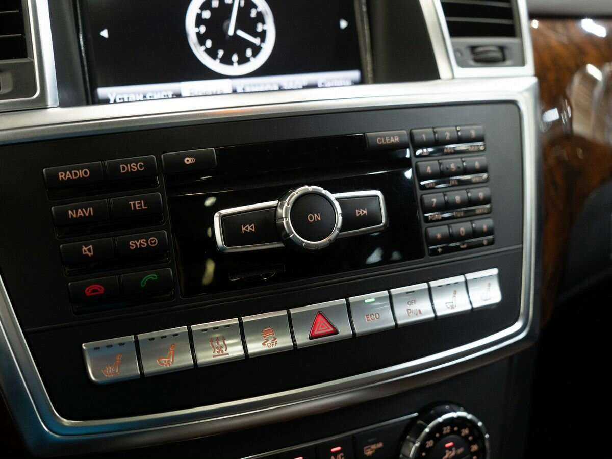 Mercedes-Benz GL-Класс 500, 2013 Фото №17