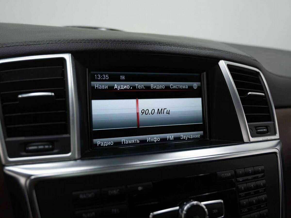 Mercedes-Benz GL-Класс 350 CDI BlueTEC, 2013 Фото №21