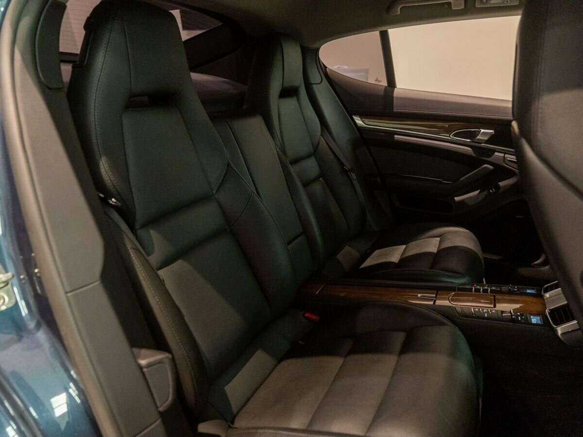 Porsche Panamera 4, 2011 Фото №10