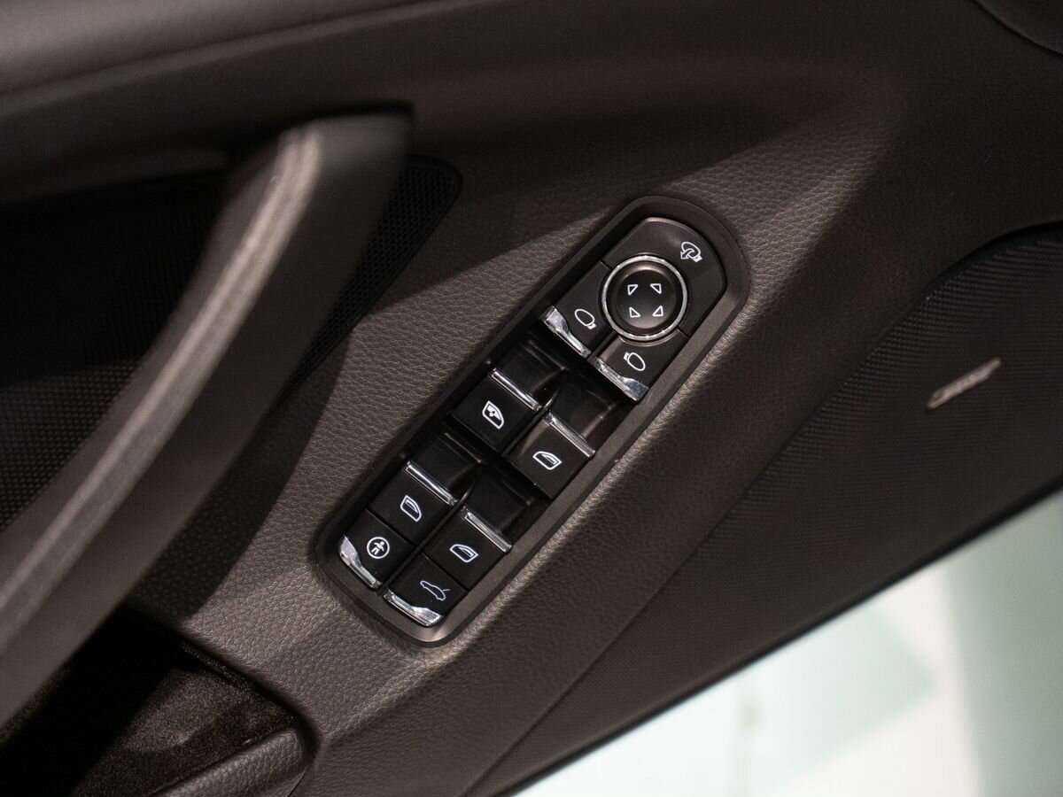 Porsche Panamera 4, 2011 Фото №16