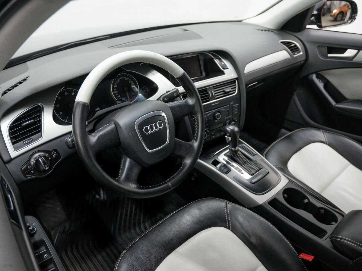 Audi A4, 2010 Фото №13
