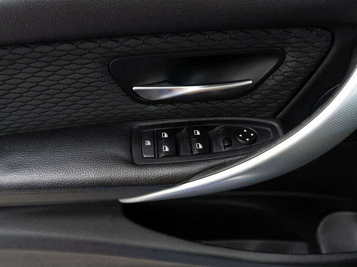 BMW 3 серии 320i xDrive, 2014 Фото №13