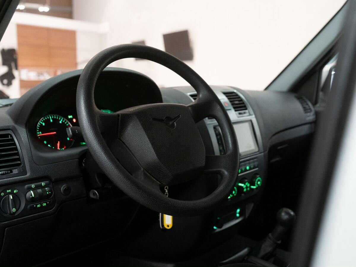 УАЗ Patriot, 2015 - 28 500 км. | Фото №5