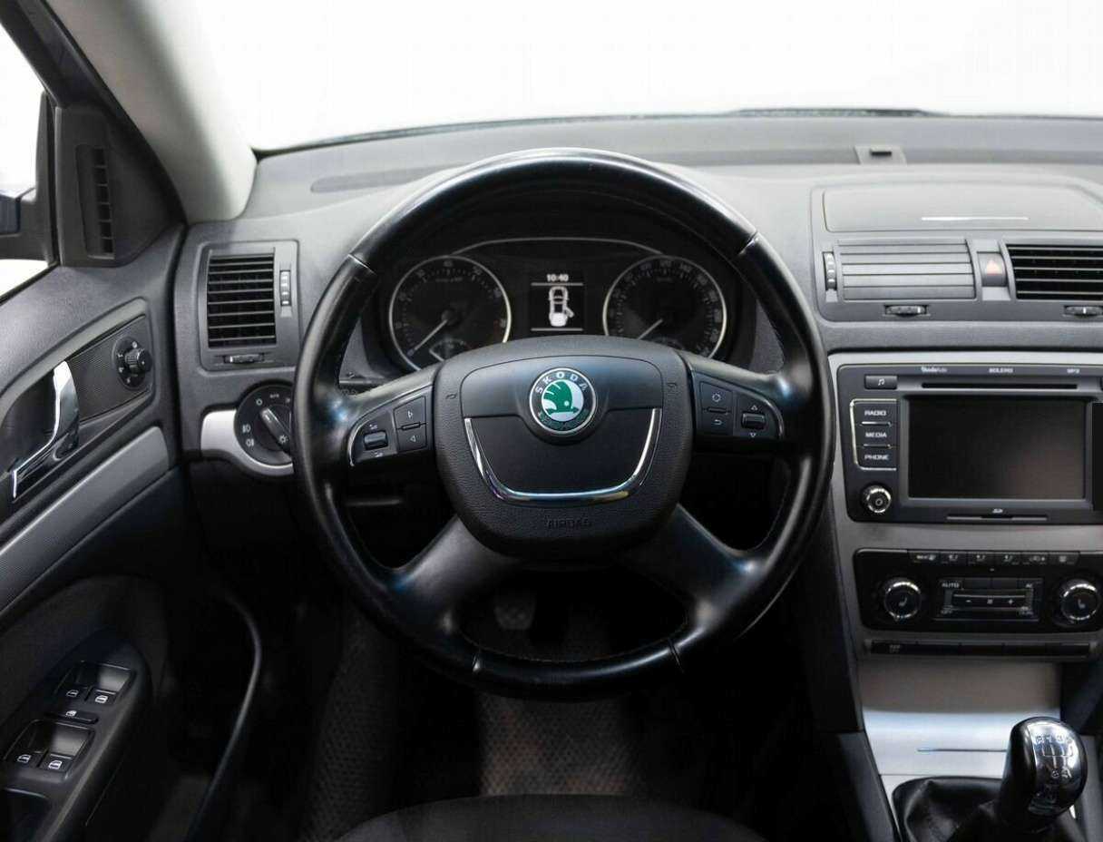 Skoda Octavia, 2010 Фото №14