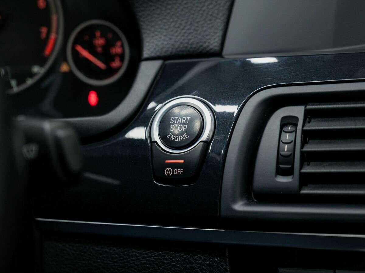 BMW 5 серии 520i, 2013 Фото №24