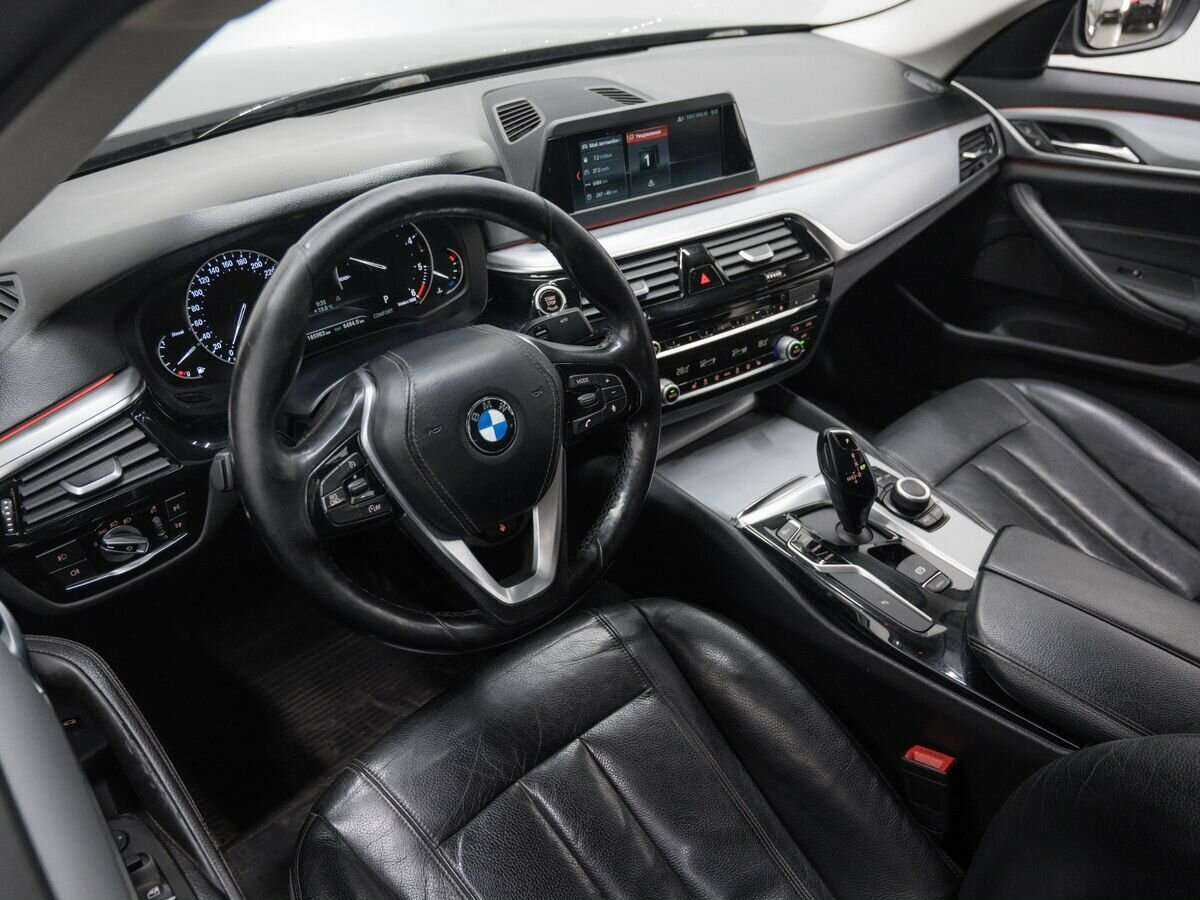 BMW 5 серии 520d, 2018 Фото №15