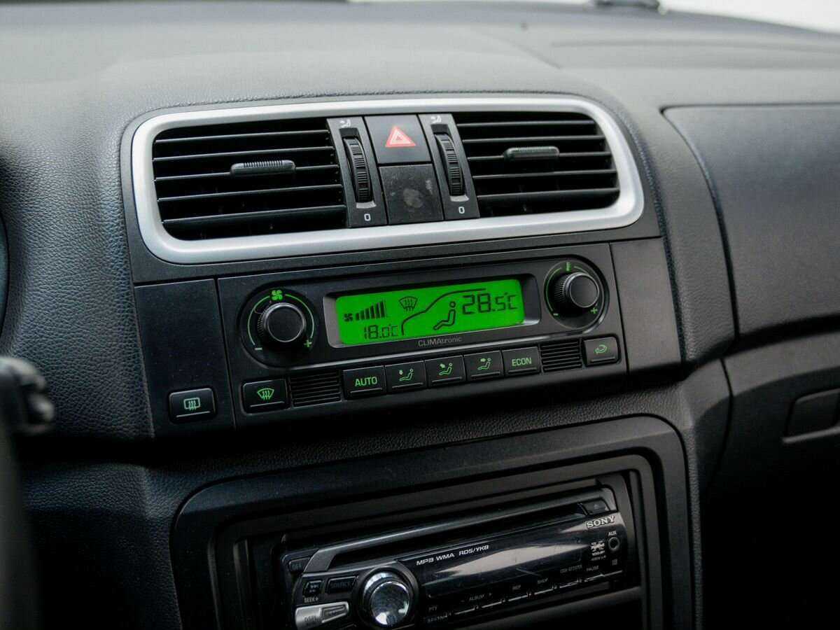 Skoda Fabia, 2010 Фото №21