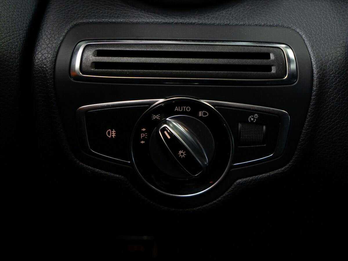 Mercedes-Benz C-Класс 180, 2014 Фото №15