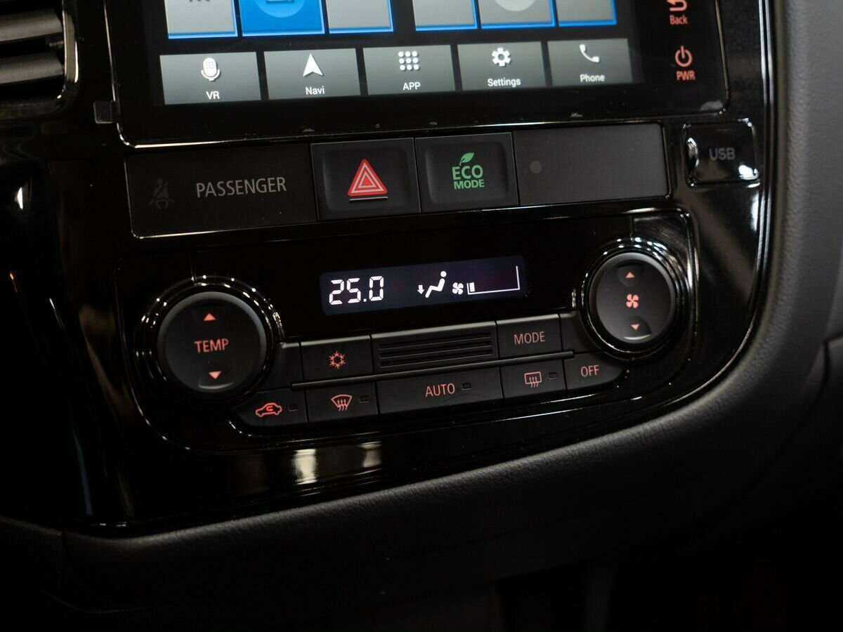 Mitsubishi Outlander, 2022 Фото №14