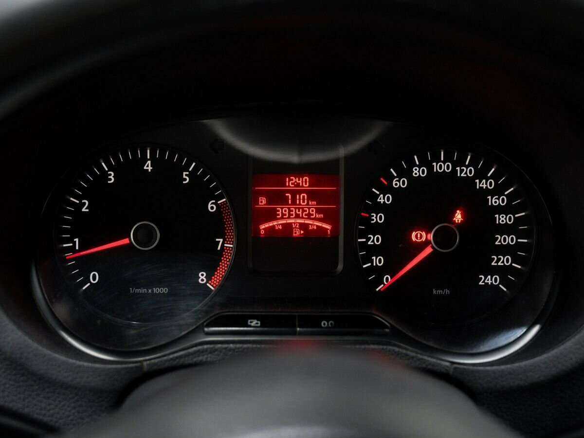 Volkswagen Polo, 2010 Фото №18