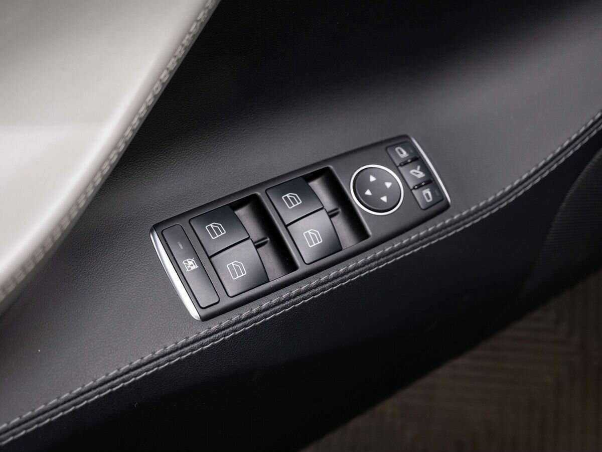 Tesla Model S S70D, 2015 Фото №12