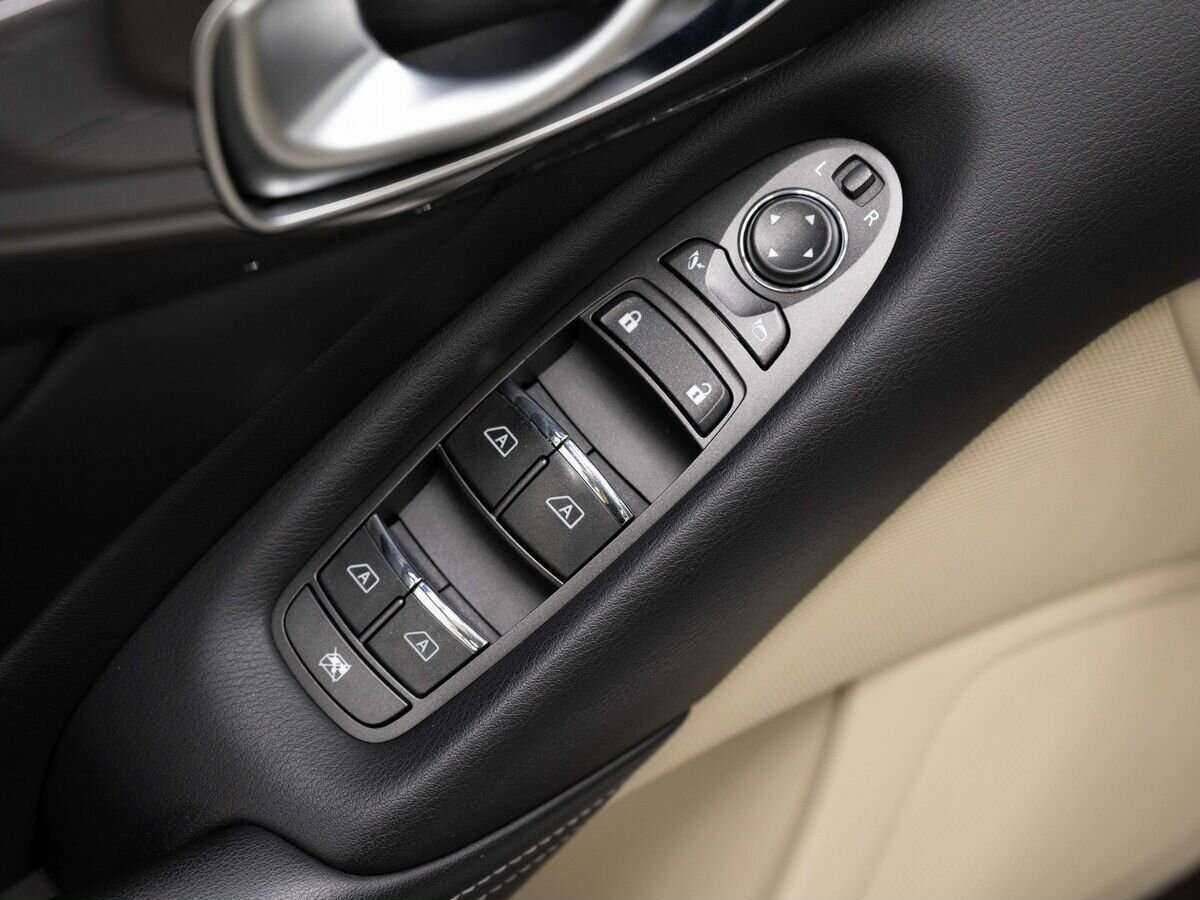 Infiniti Q50, 2015 Фото №15