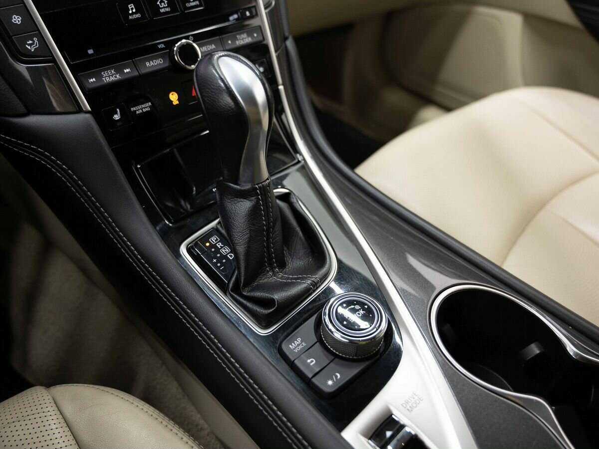 Infiniti Q50, 2015 Фото №22
