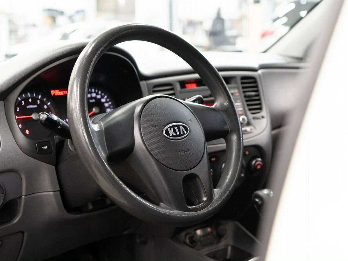 Kia Rio, 2010 Фото №5