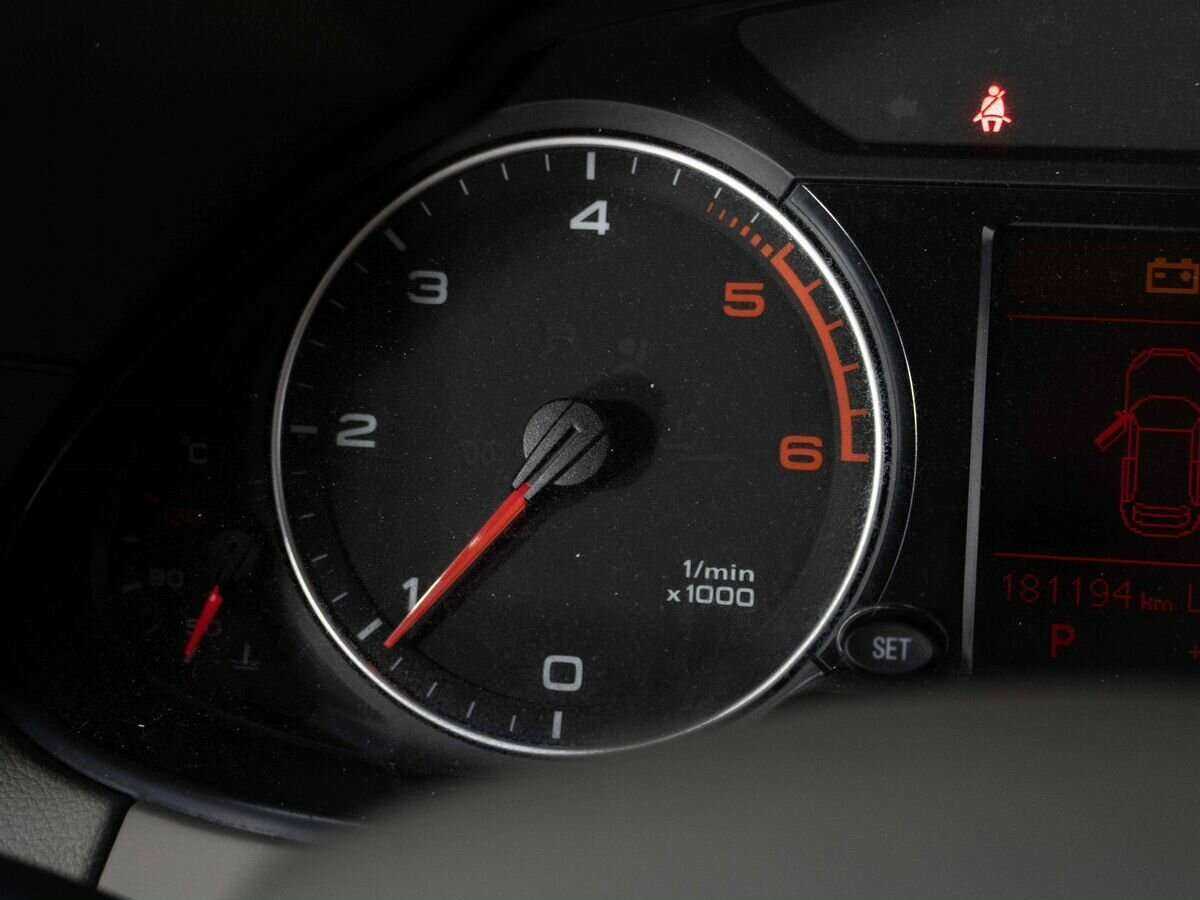 Audi Q5, 2011 Фото №15