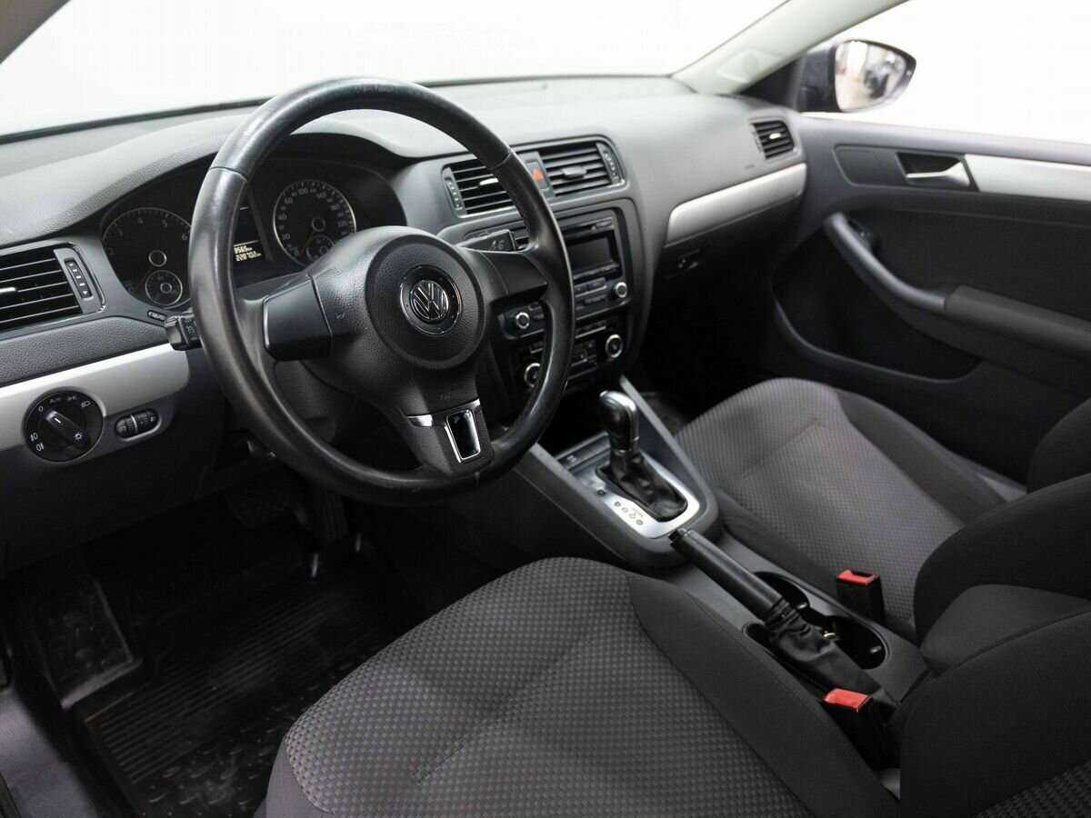 Volkswagen Jetta, 2012 - 228 632 км. | Фото №6