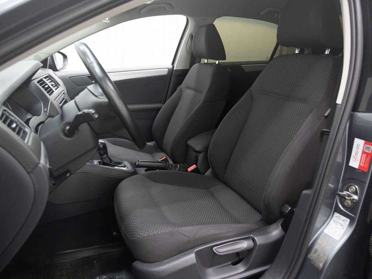 Volkswagen Jetta, 2012 - 228 632 км. | Фото №7