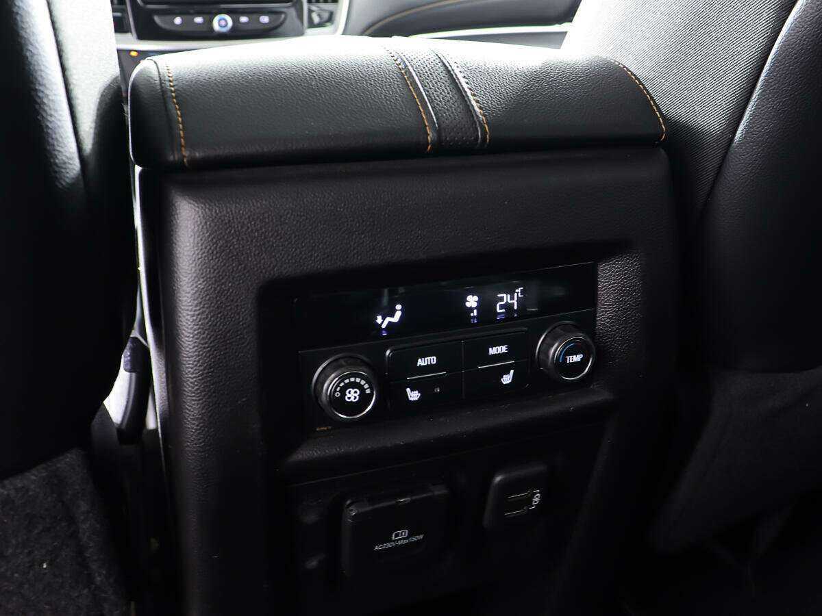 Chevrolet Traverse, 2018 Фото №21