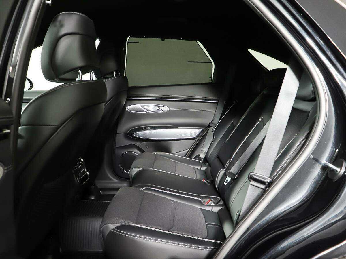 Genesis GV70, 2022 - 16 918 км. | Фото №8