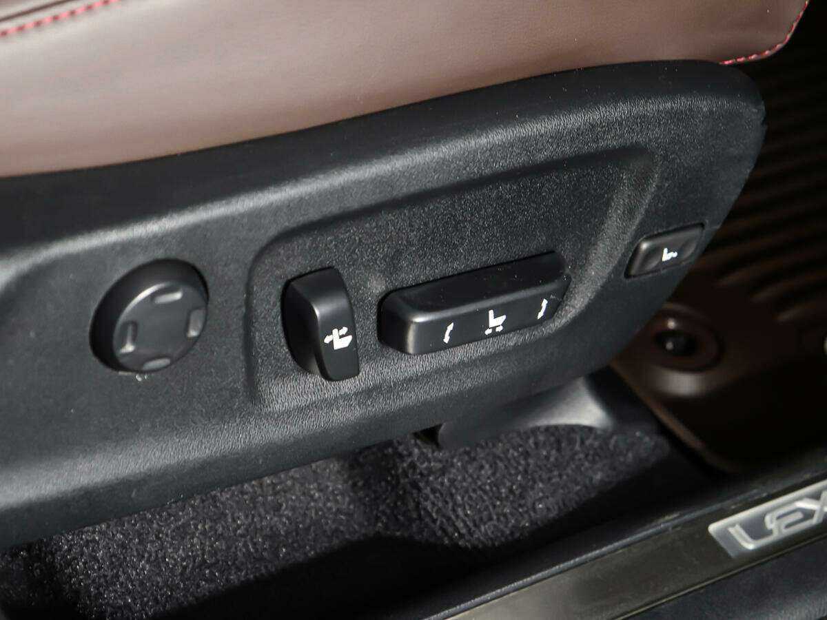 Lexus RX 300, 2021 Фото №16