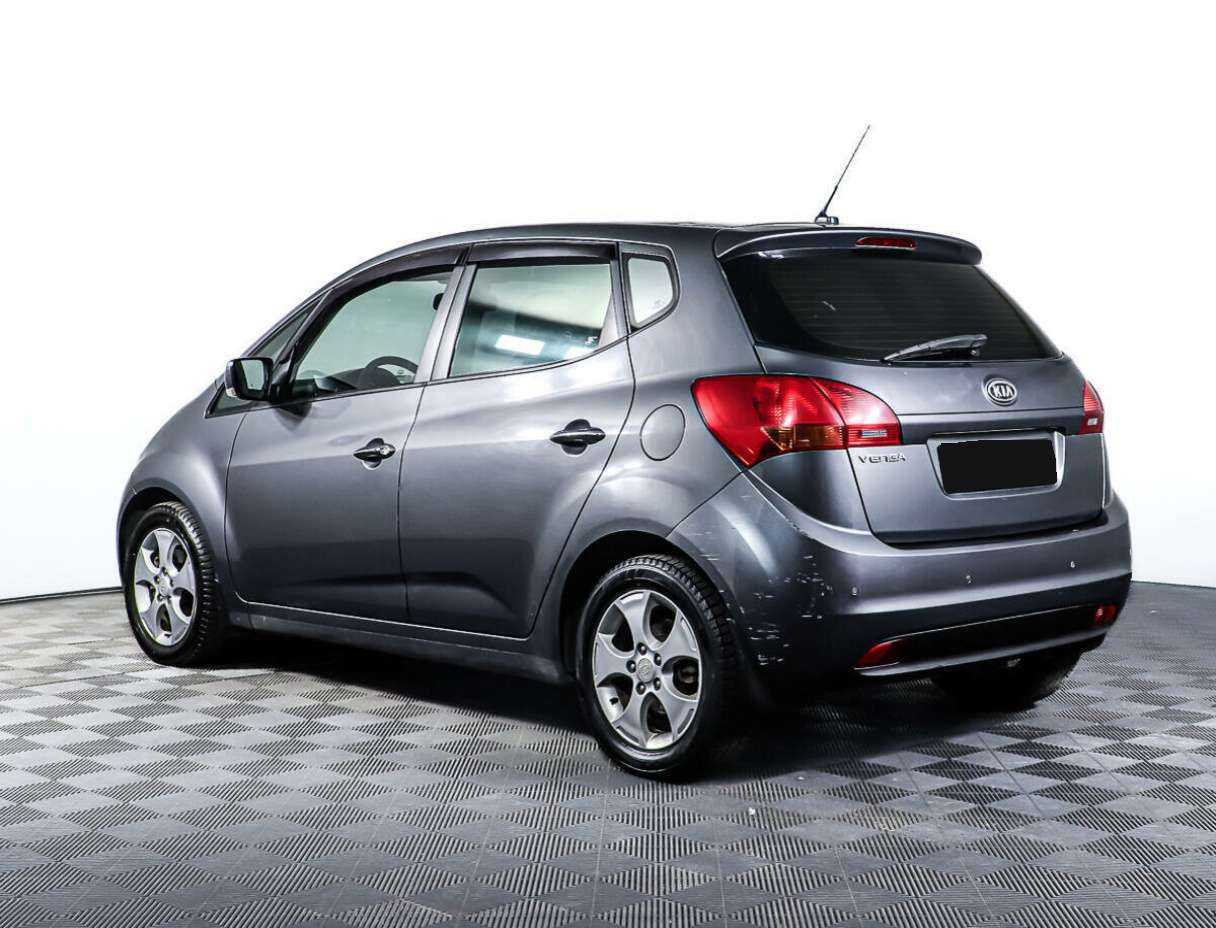 Kia Venga, 2011 Фото №7