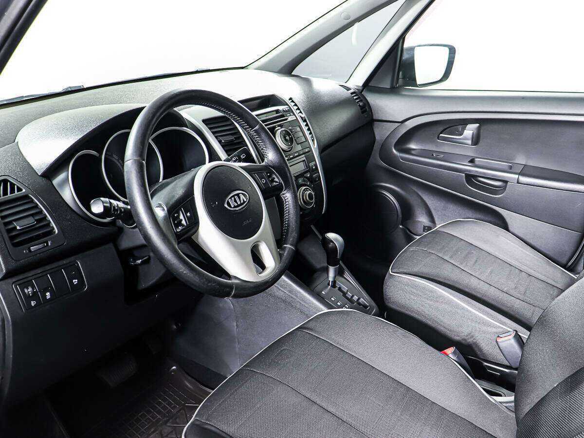 Kia Venga, 2011 Фото №13