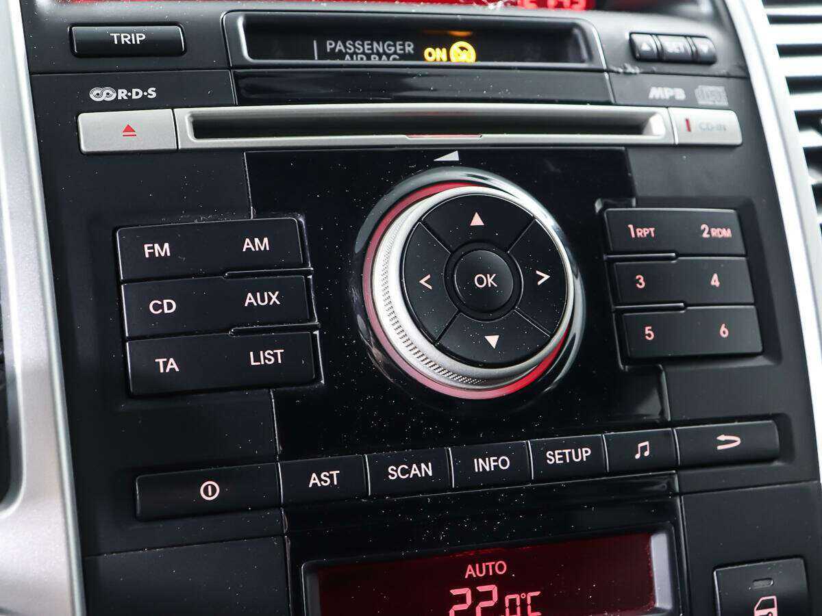 Kia Venga, 2011 Фото №20