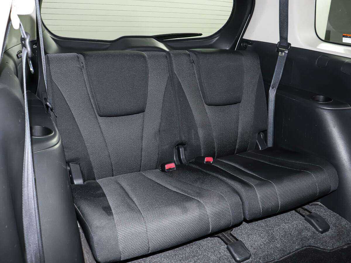 Mazda 5, 2013 Фото №13