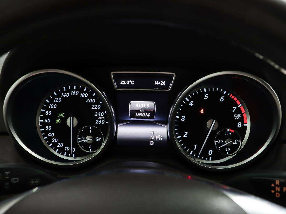 Mercedes-Benz M-Класс 400, 2014 Фото №14