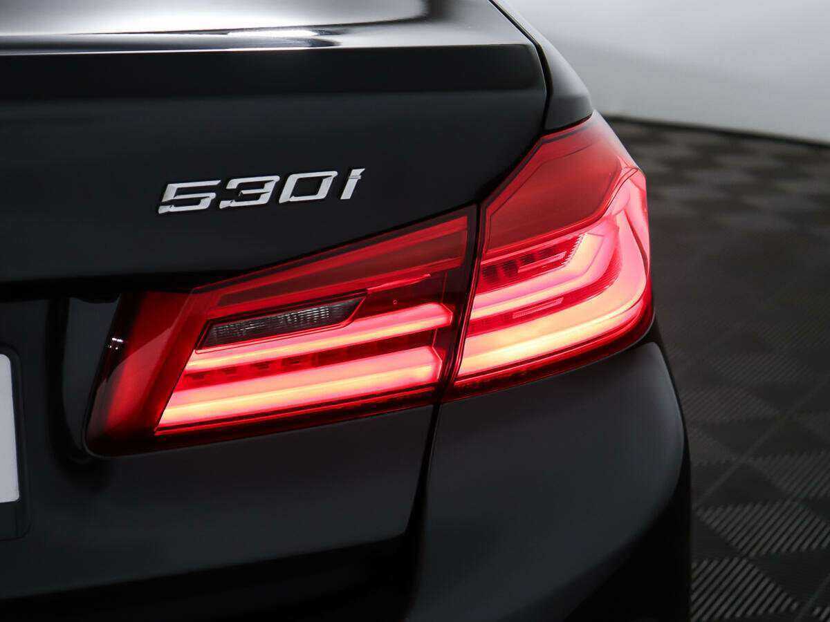 BMW 5 серии 530i xDrive, 2019 Фото №30