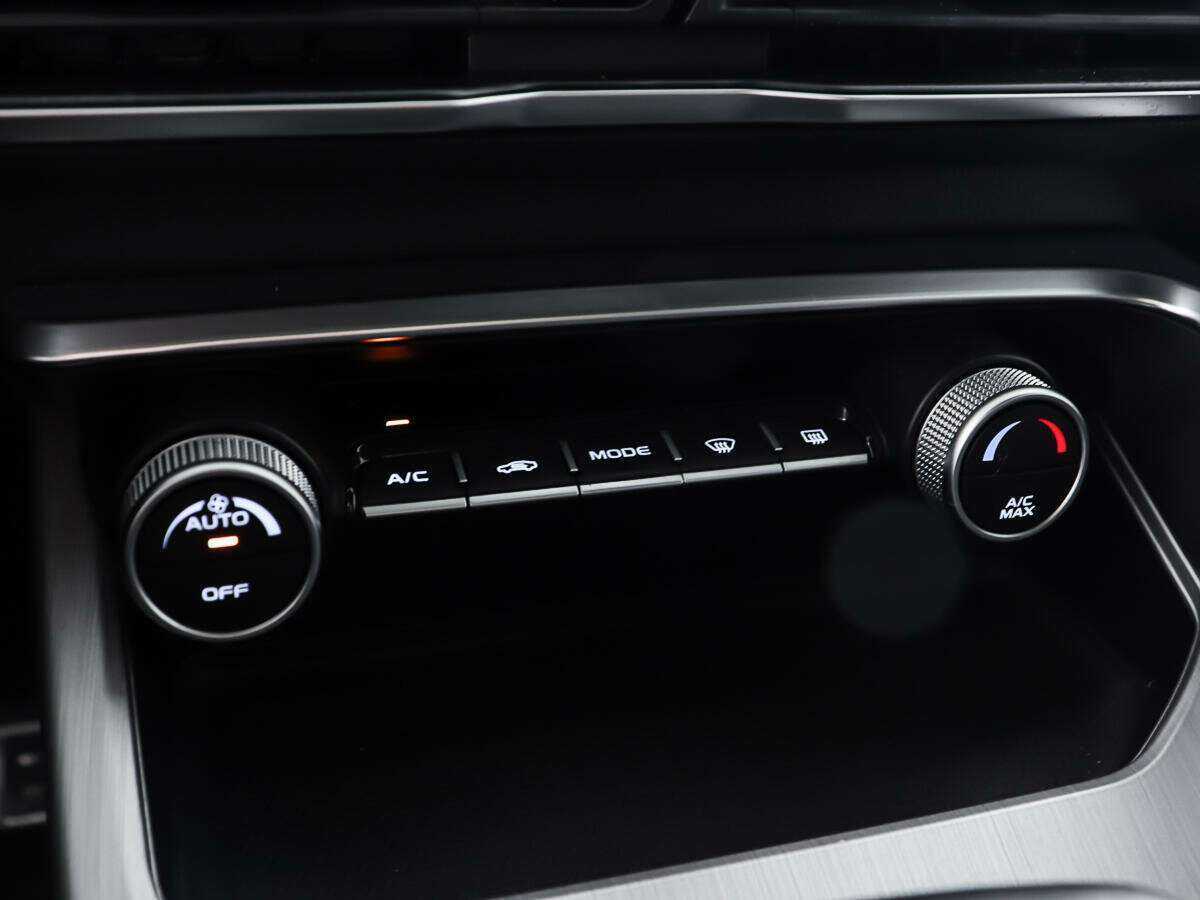 Geely Coolray, 2022 Фото №19