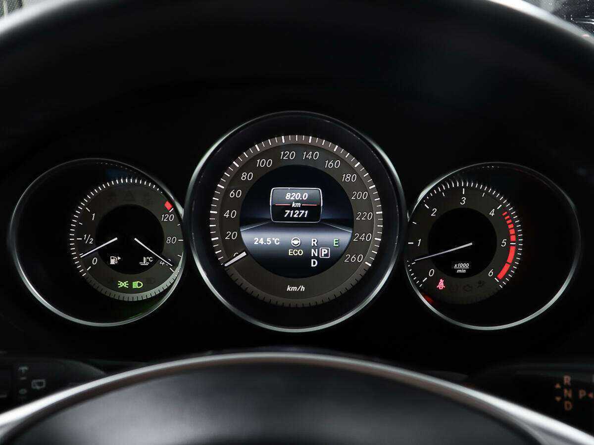 Mercedes-Benz CLS 350 BlueTEC, 2017 Фото №14