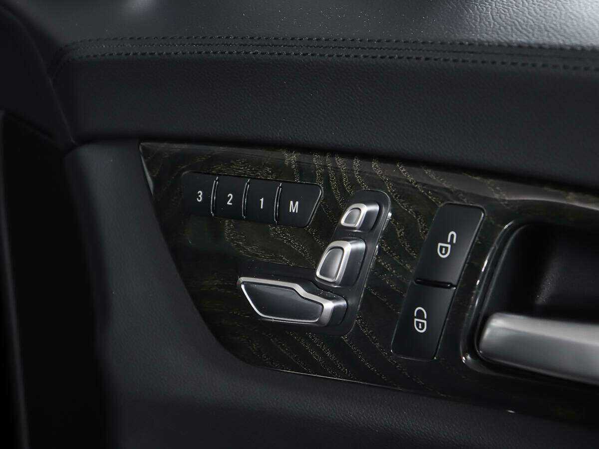 Mercedes-Benz CLS 350 BlueTEC, 2017 Фото №17