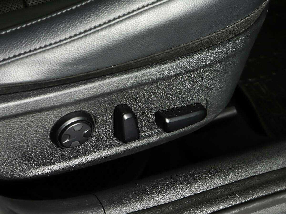 Kia Stinger, 2018 Фото №14