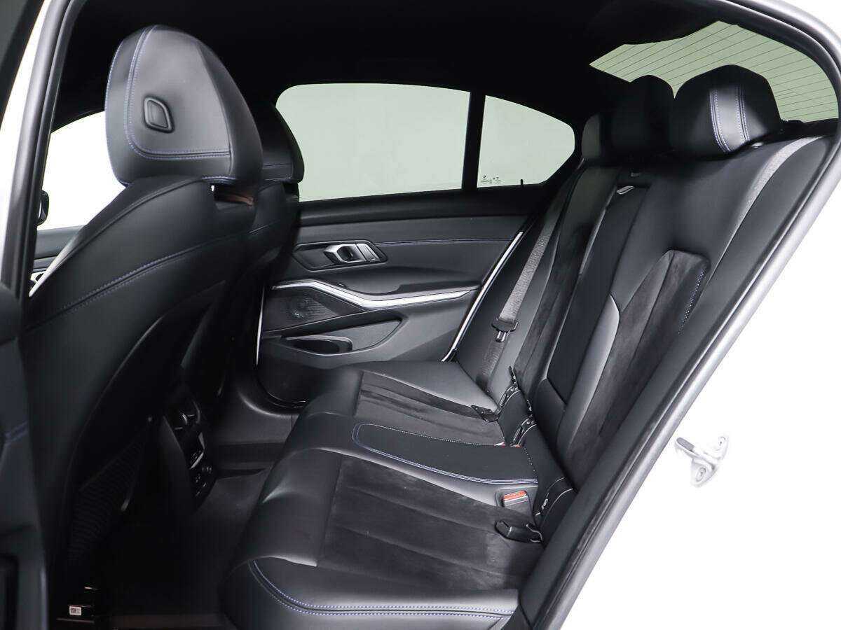 BMW 3 серии 320i xDrive, 2019 Фото №10