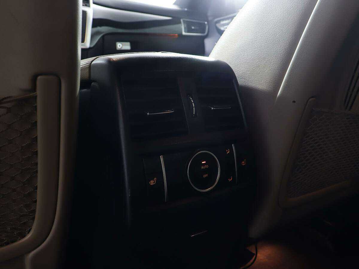 Mercedes-Benz GL-Класс 400, 2015 Фото №21