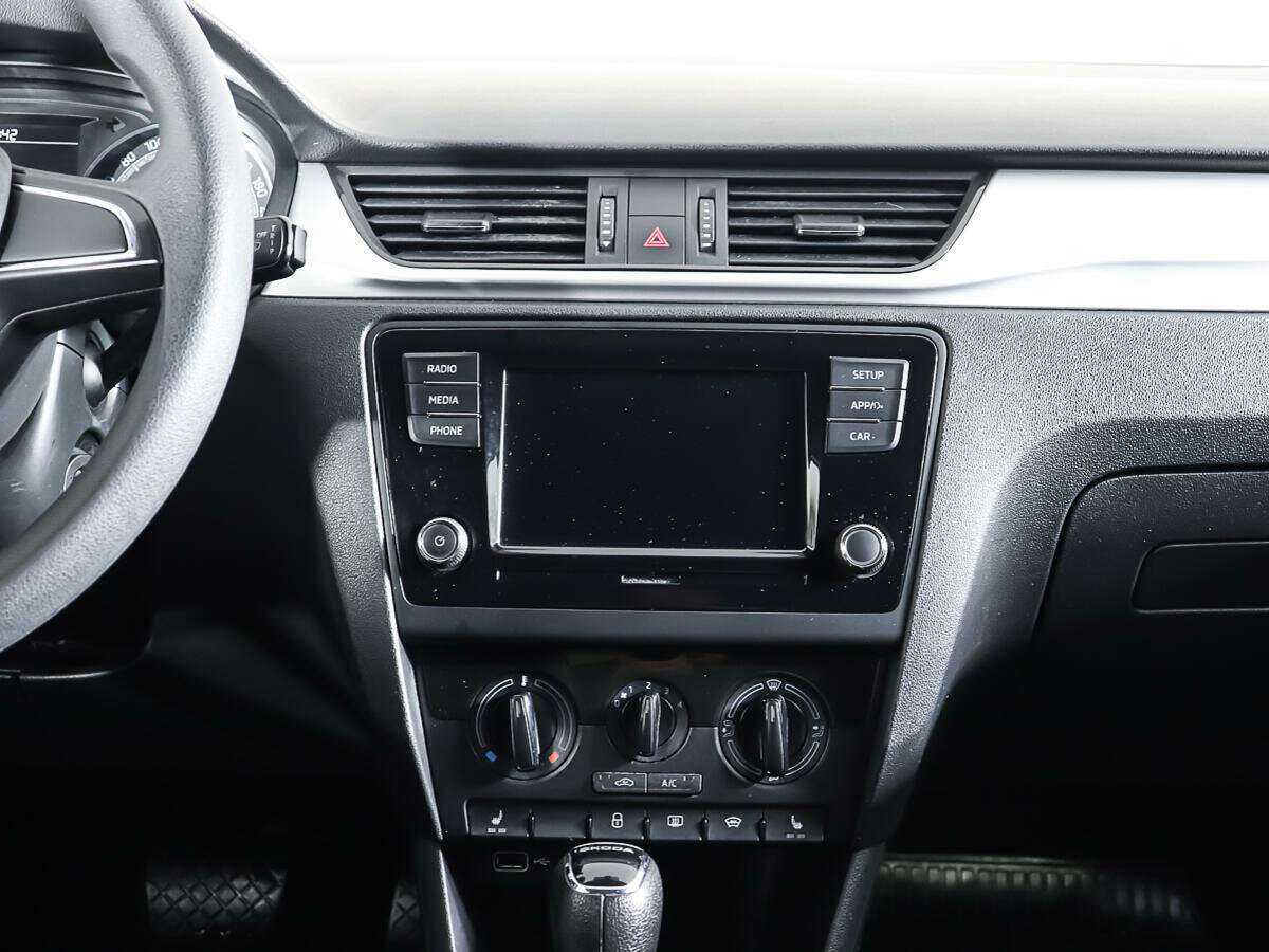 Skoda Rapid, 2019 Фото №12