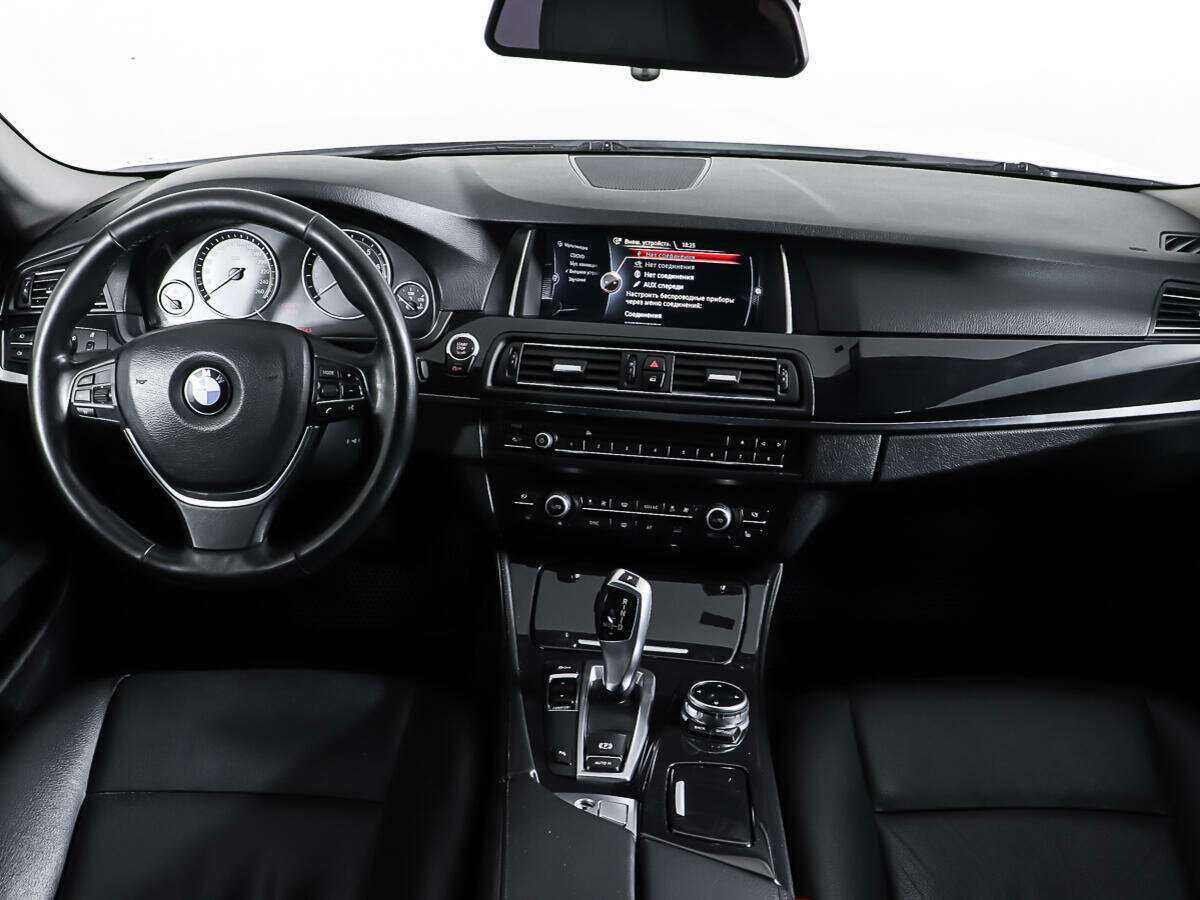BMW 5 серии 520i, 2013 Фото №11