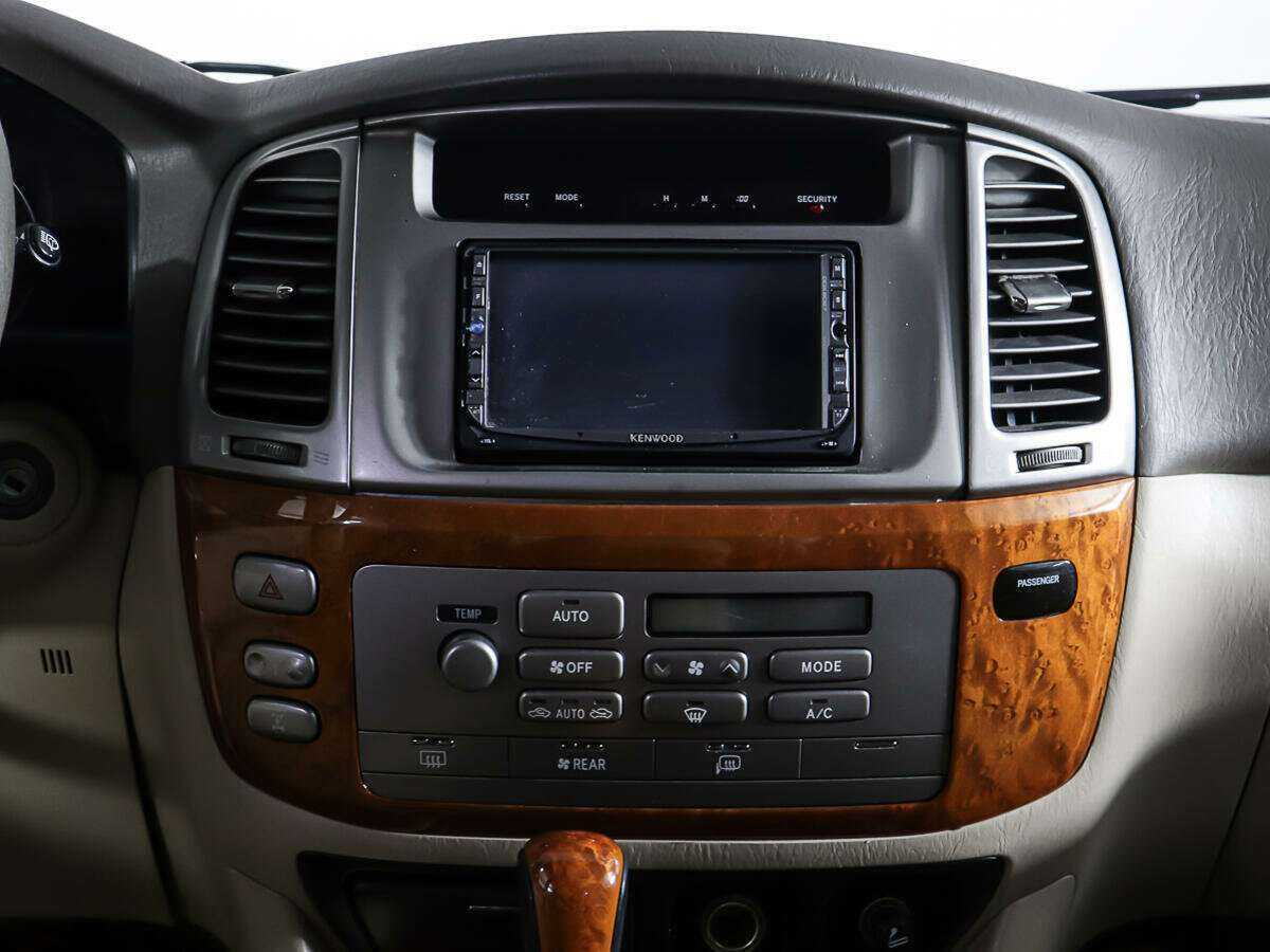 Lexus LX 470, 2005 Фото №14