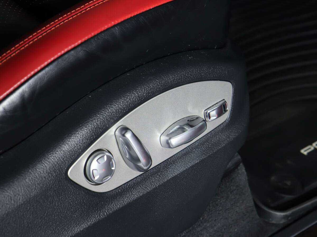 Porsche Cayenne, 2017 Фото №16