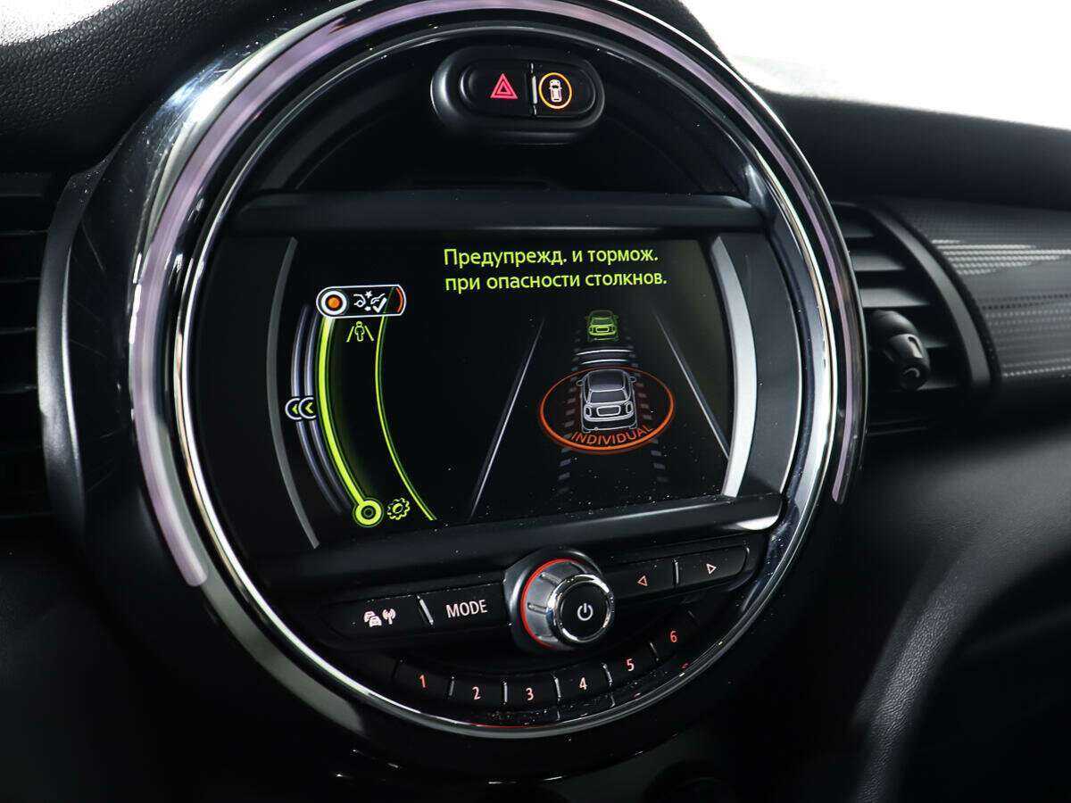 Mini Hatch Cooper, 2016 Фото №16