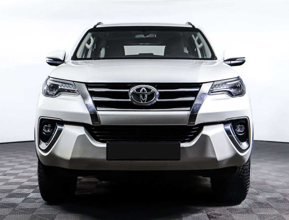 Toyota Fortuner, 2019 Фото №2